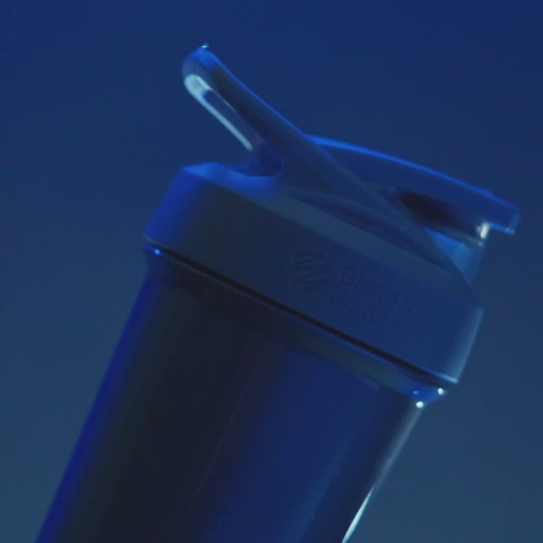 The Shaker Club - Stainless Sleek - IA0O